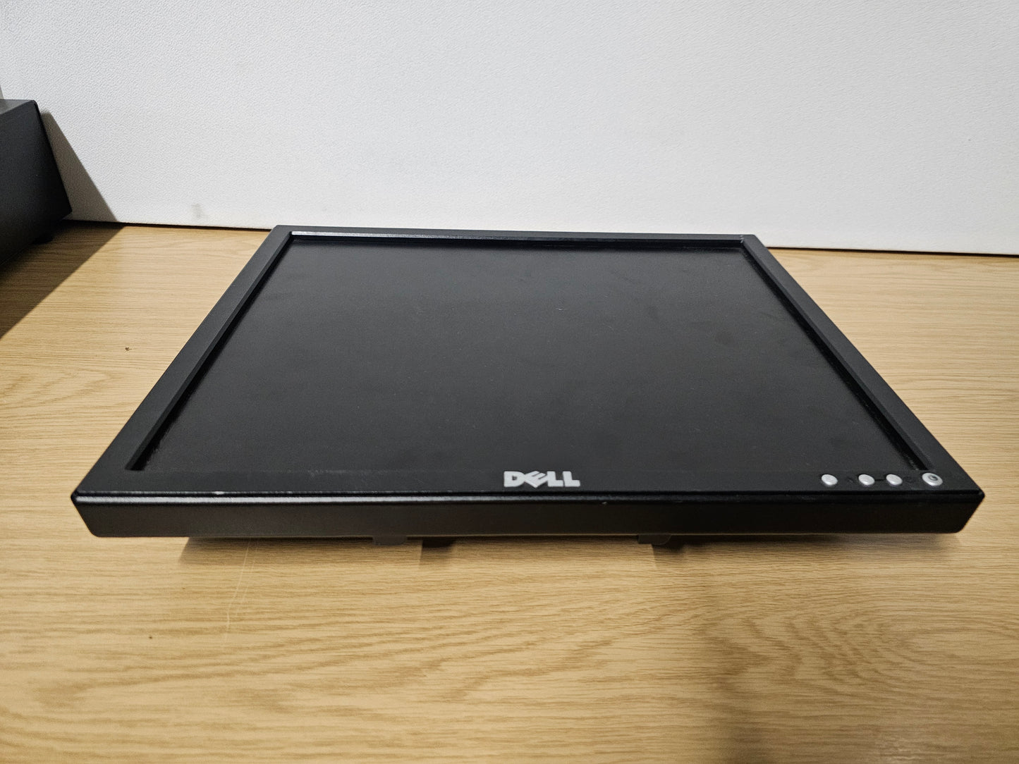 Dell E177FPb Monitor with VGA ports