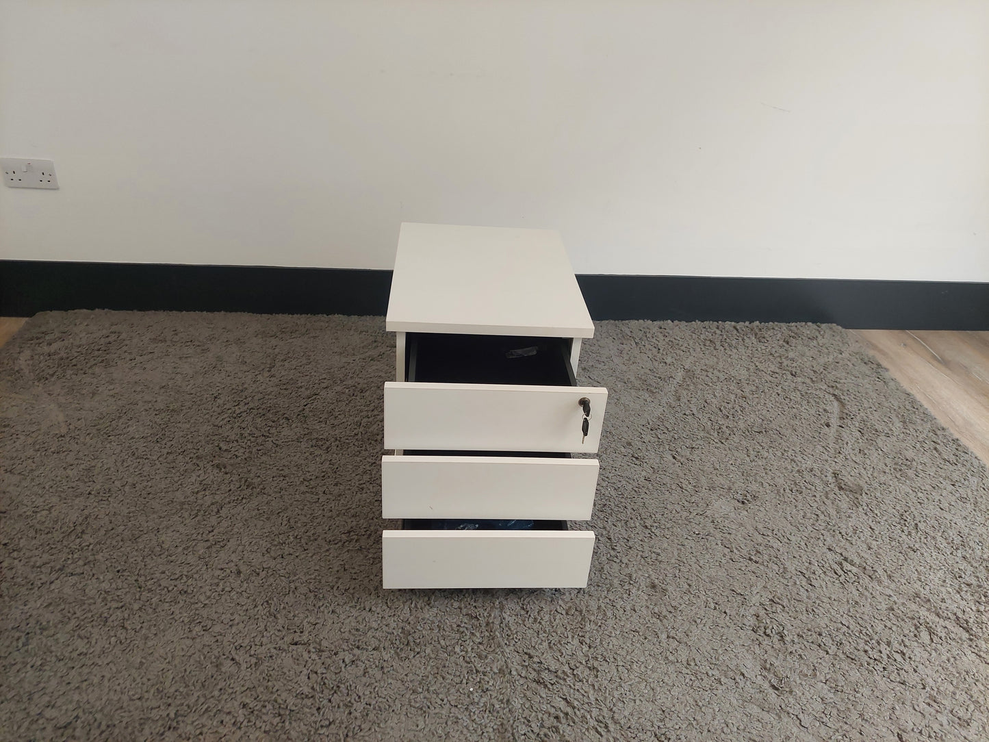 3 drawer Office pedestal in white