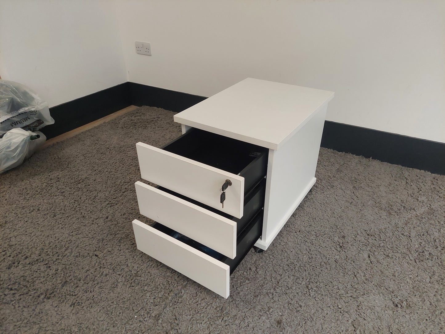 3 drawer Office pedestal in white