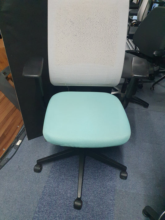 Steelcase Reply Office chair mesh ajustable lumbar Black Grey Desk Torquoise