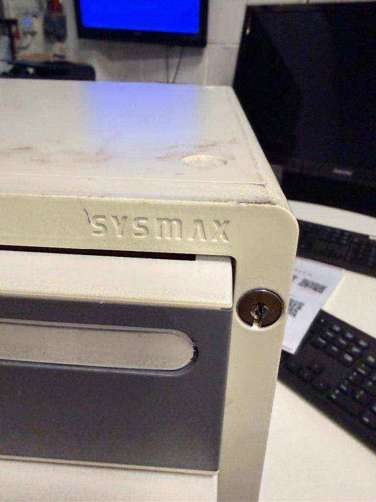 Second hand Sysmax lockable table top 5 drawer grey and white H33cm x W30cm x D35cm