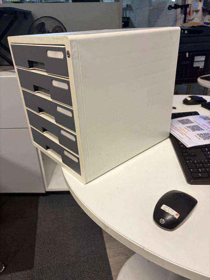 Second hand Sysmax lockable table top 5 drawer grey and white H33cm x W30cm x D35cm