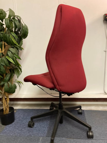 Secondhand Usk U02 adjustable ergonomic office/home/task chair