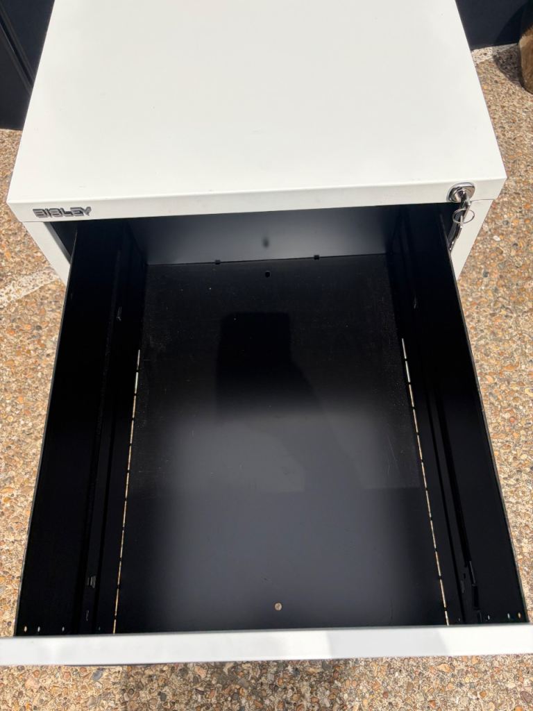 Used white 2 drawers office filing cabinet storage lockable D 62cm W 47cm H 71cm