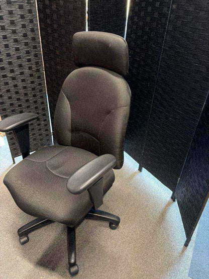 Secondhand Executive ergonomic high back office chair Black Adjustable