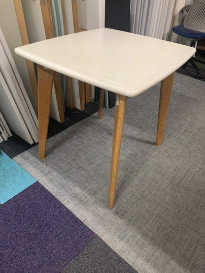 Used white and oak dining table 70cm x 80cm x 74cm