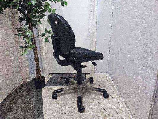 Used RH Logic Office Swivel Chair -  Black