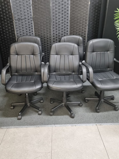 Used Office Chair  Adjustable Height Swivel  Ergonomic