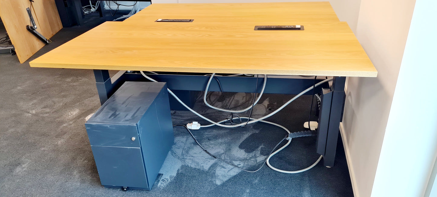 2 Person Electric Sit-Stand Office Desk- W1600 X D800mm