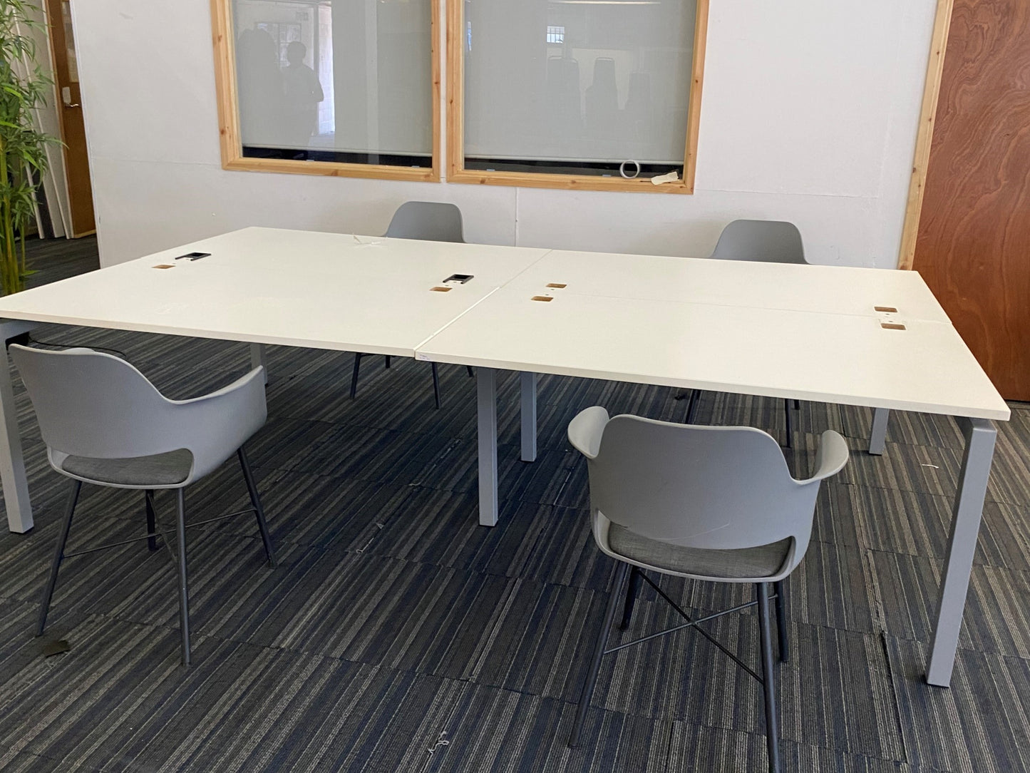 White Bank of 4 Bench Desk 280cm x 160cm