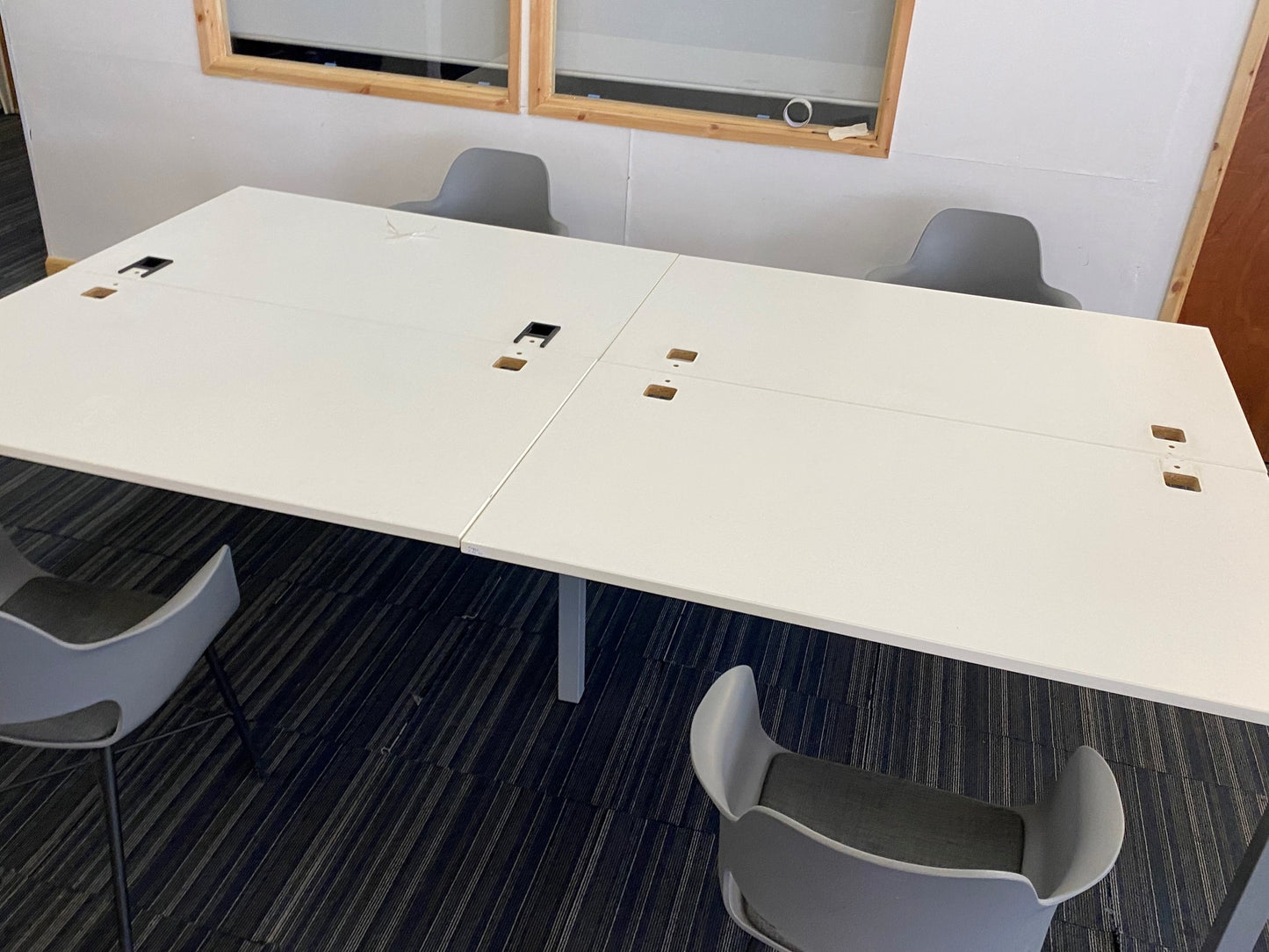White Bank of 4 Bench Desk 280cm x 160cm