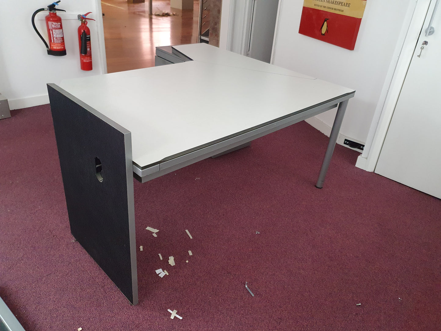 White high quality Techo L-shaped Hexagonal office, home office desks