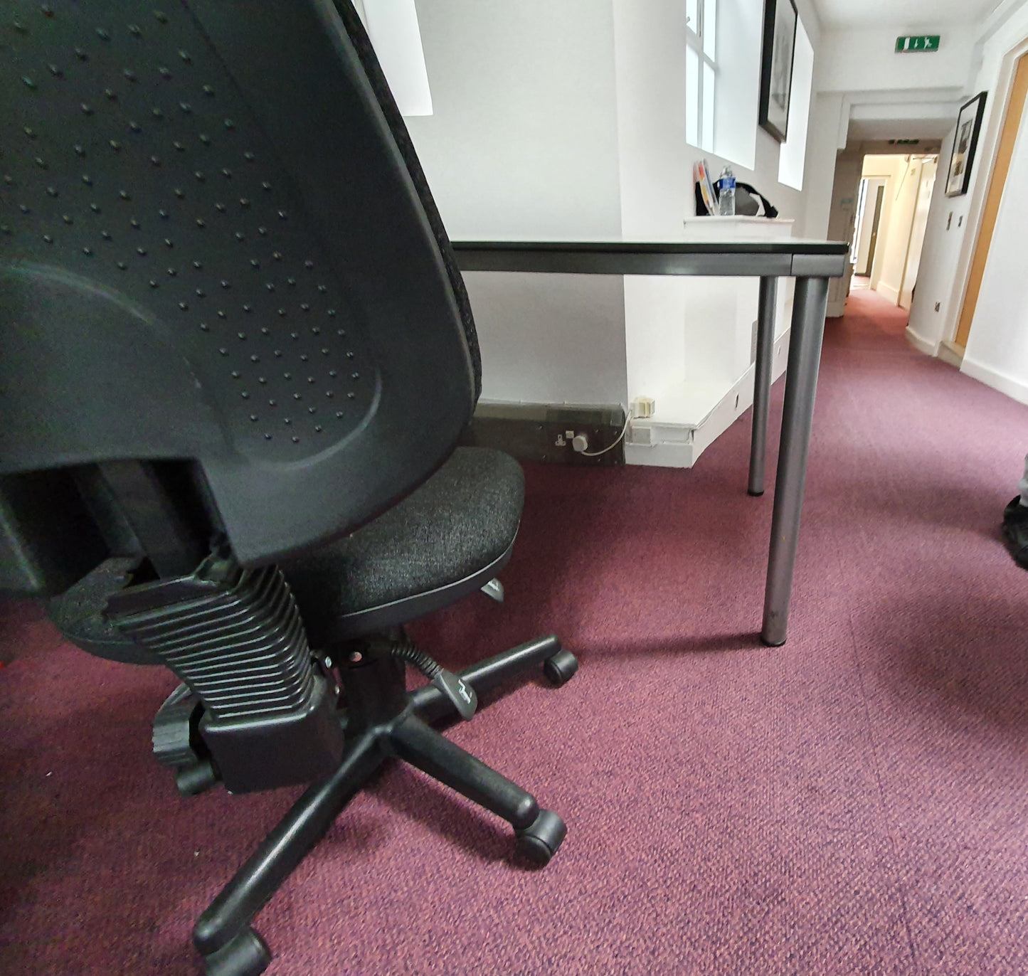 White wood  Left Hand Side Office Desk L shape desk 200cm x 160cm x 73cm