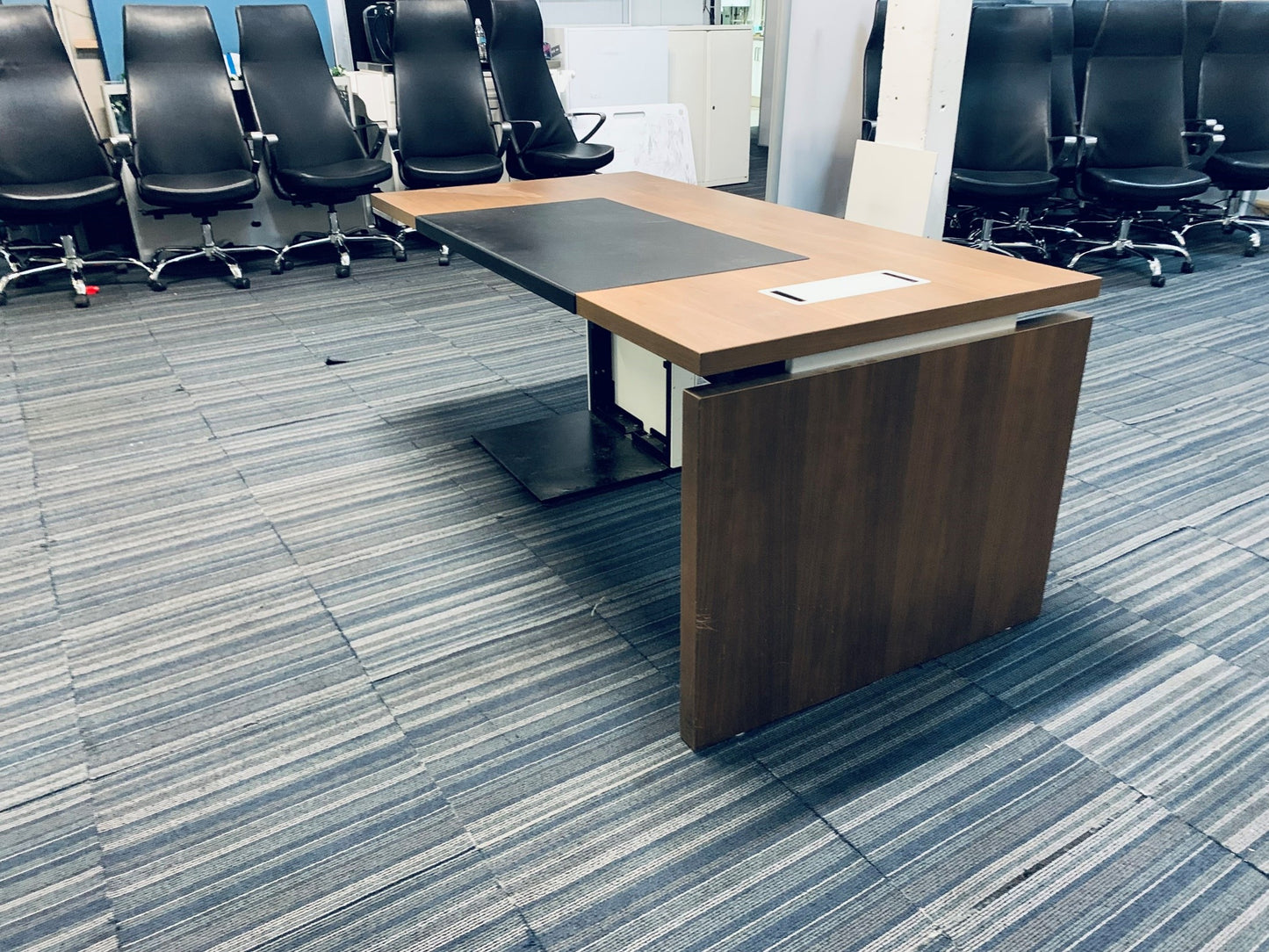 Bene P2 Executive Suite Office Table