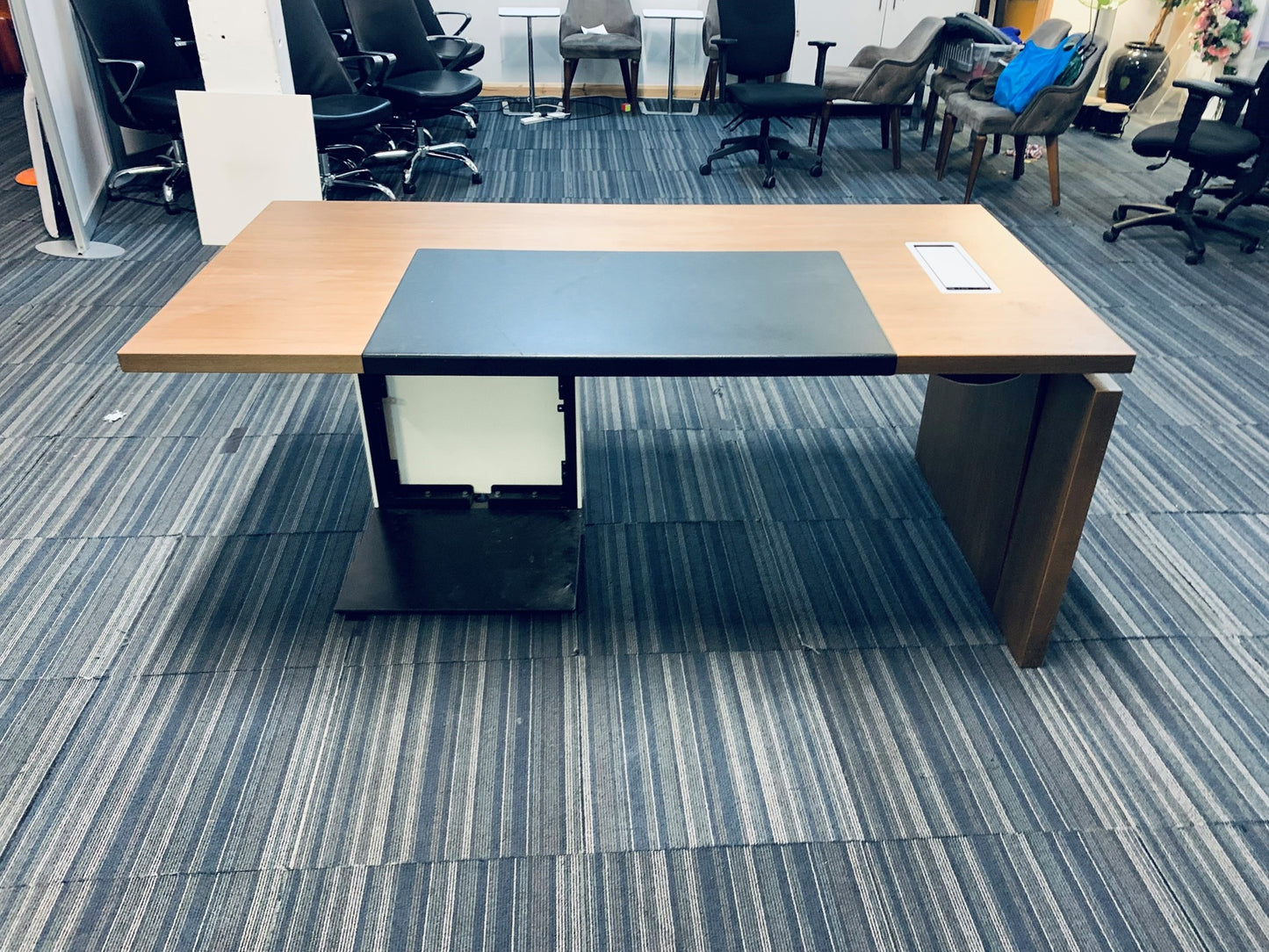 Bene P2 Executive Suite Office Table