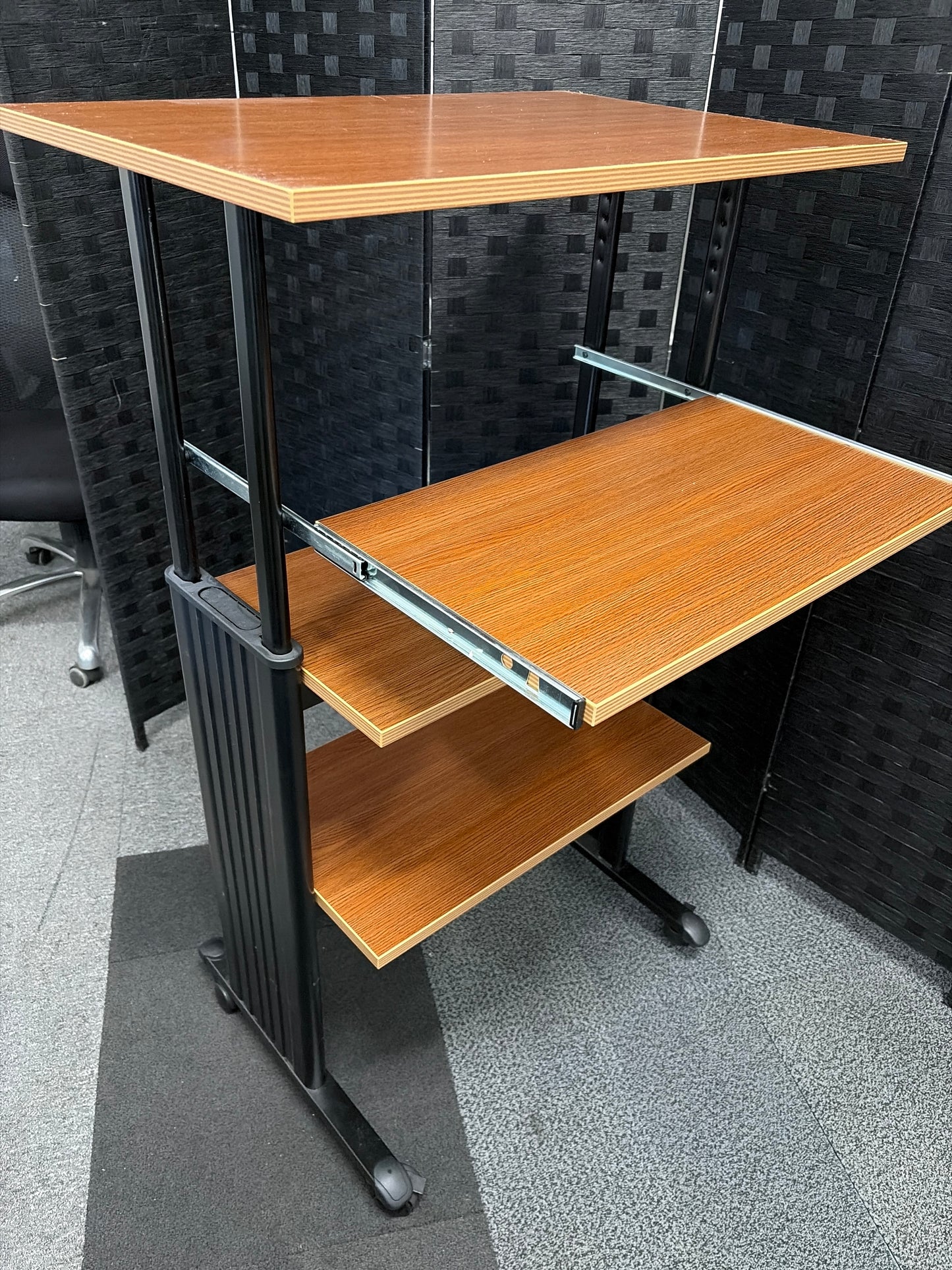 Used desk mobile  with a melamine laminate top and a steel frame h 123cm x d 50 x w 75cm