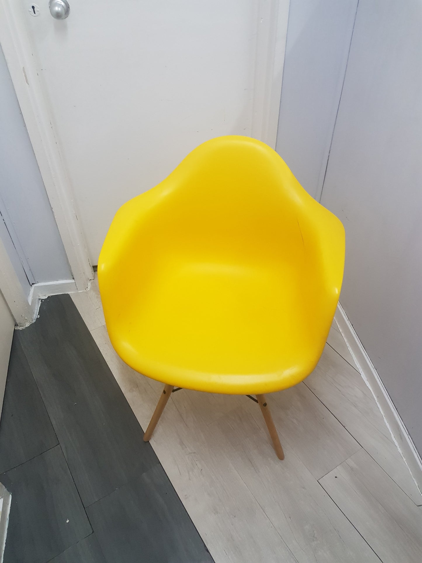 Plastic Eiffel Armchair in Mustard