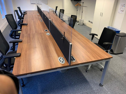 Pre-Owned 8 Pod Office bench desk Walnut 160cm x 80cm
