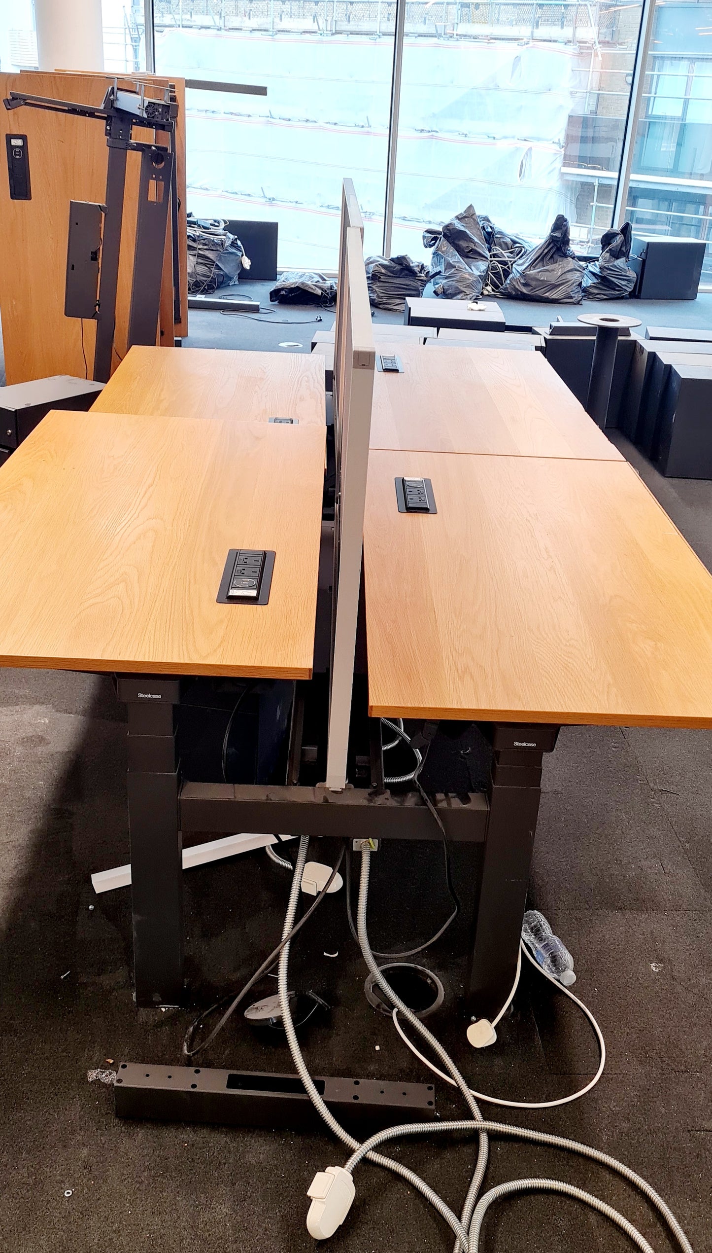 2 Person Electric Sit-Stand Office Desk- W1600 X D800mm