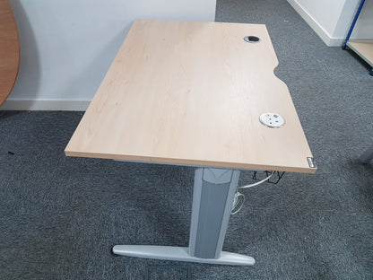 Beige single computer desk 120cm Wx 80cm D x 73cm H