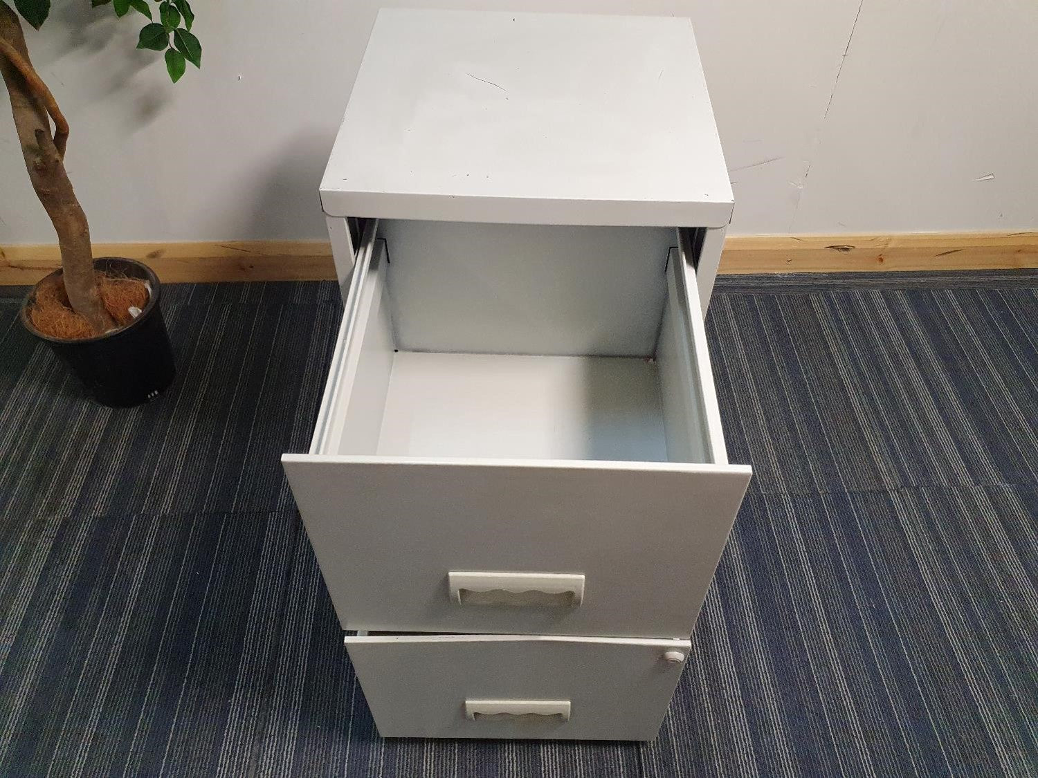 2 drawer open drawer filing cabinet in grey