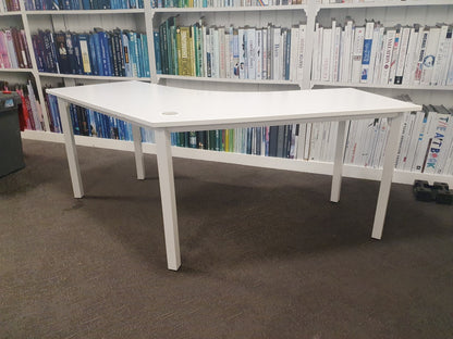 Boomerang Office Arc Corner Desk 208cm x 80.1cm