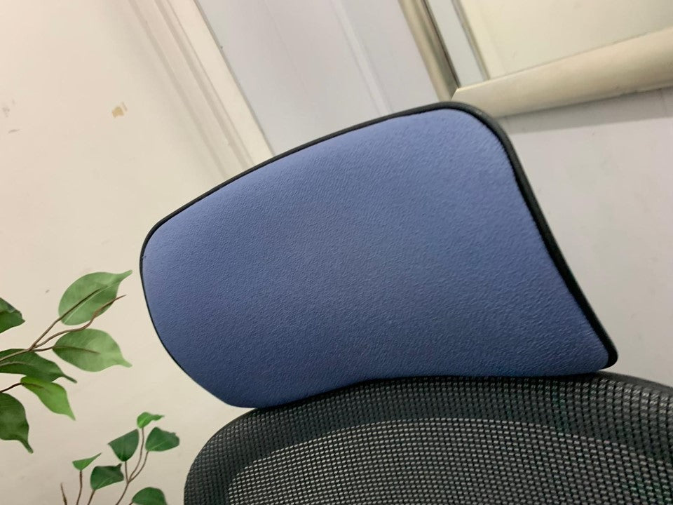 Blue Armless Mesh back office swivel chair