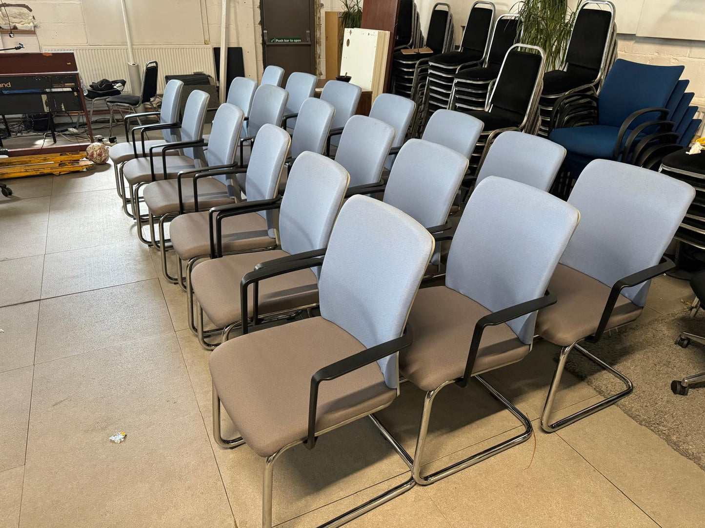 19 blue and grey padded visitors chair