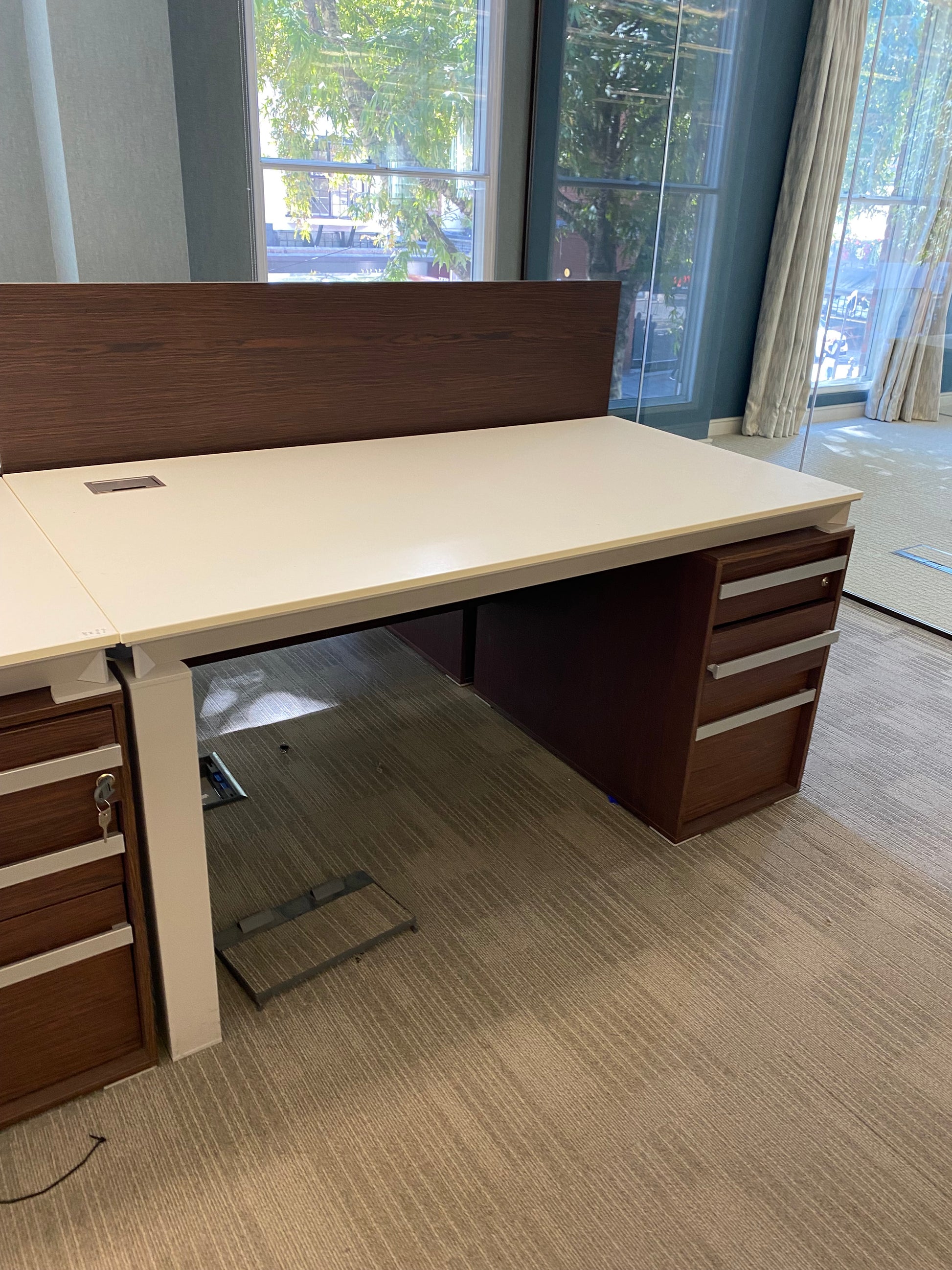 White and walnut contrast office desk and pedestal leg