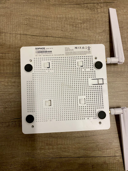 Used Sophos APX 320 Access Point white