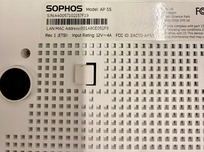 Used Sophos APX 320 Access Point white