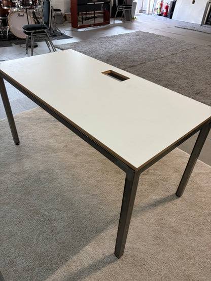 Used desk office single computer rectangle office off white 140cm x 80cm