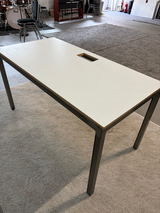Used desk office single computer rectangle office off white 140cm x 70cm