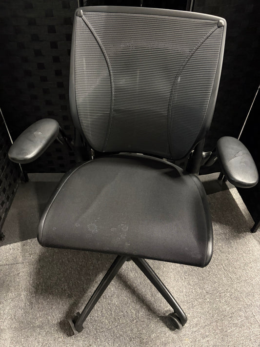 Used Humanscale black liberty chairs