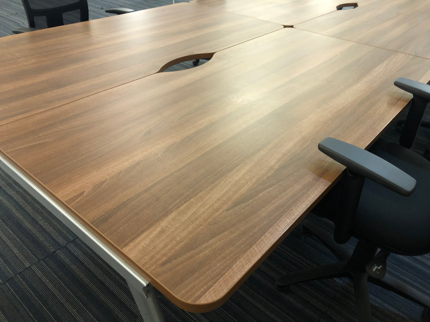 Walnut, 6 Pod Office Call centre Desks