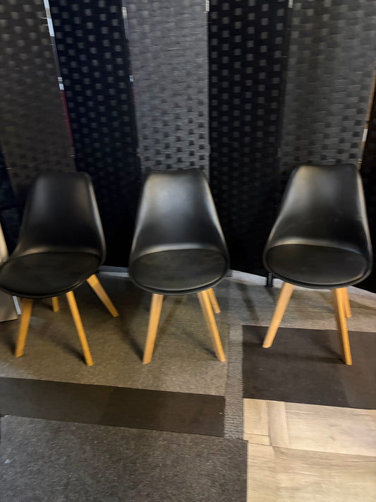 Used 3 x Black and brown legged chairs £30 each
