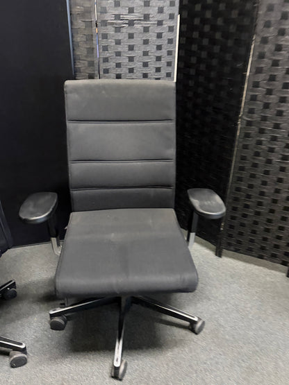 Used mr.24 Sedus chair  Swivel Ergonomic adjustable for permanent 24 hour use chair