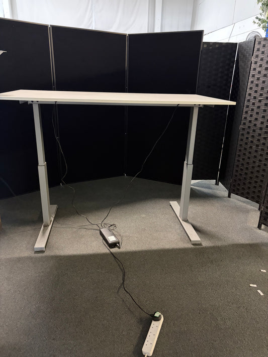 Pre-owned Electric sit stand desk white - 155cm x 80cm
