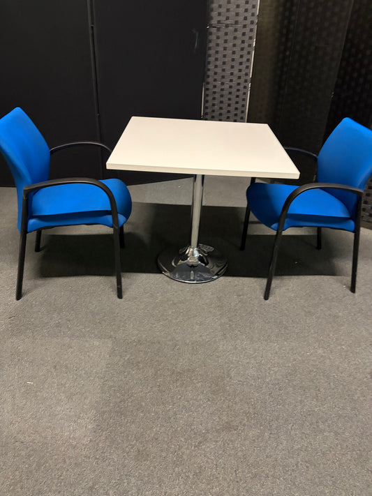 Secondhand square breakout tables 80cm x 80cm - White