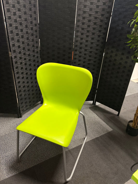 Used steelcase West side chair in green sled leg base £120 each chair