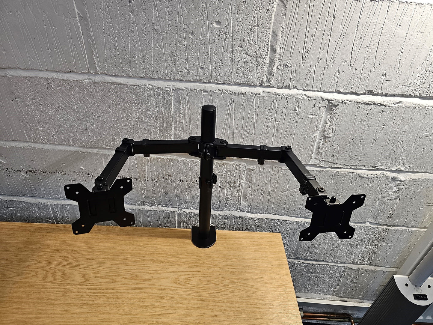 Black Double Monitor Arm clamp