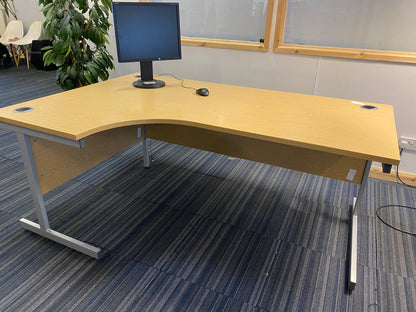 Large Executive L shape 180cm x 120cm x 73cm office