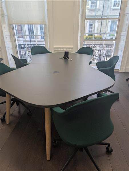 Sedus Mastermind Office Meeting Conference Boardroom table seats 6 - 8 299cm x 155cm