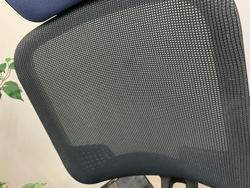 Blue Armless Mesh back office swivel chair