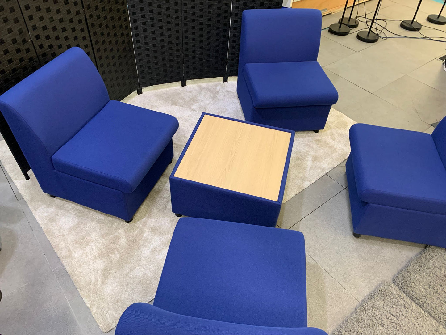 Pre-owned Modula Sofa Chair/s Blue with Coffee Table