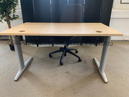 Used Beech Single Desk 140cm x 80cm