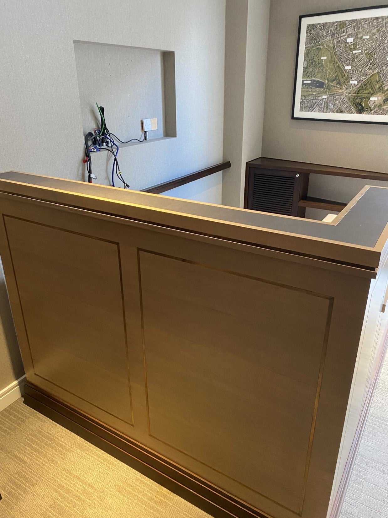Used Second Hand L shaped Corner Left Return Reception Desk  H=120cm W=169cm L= 151cm