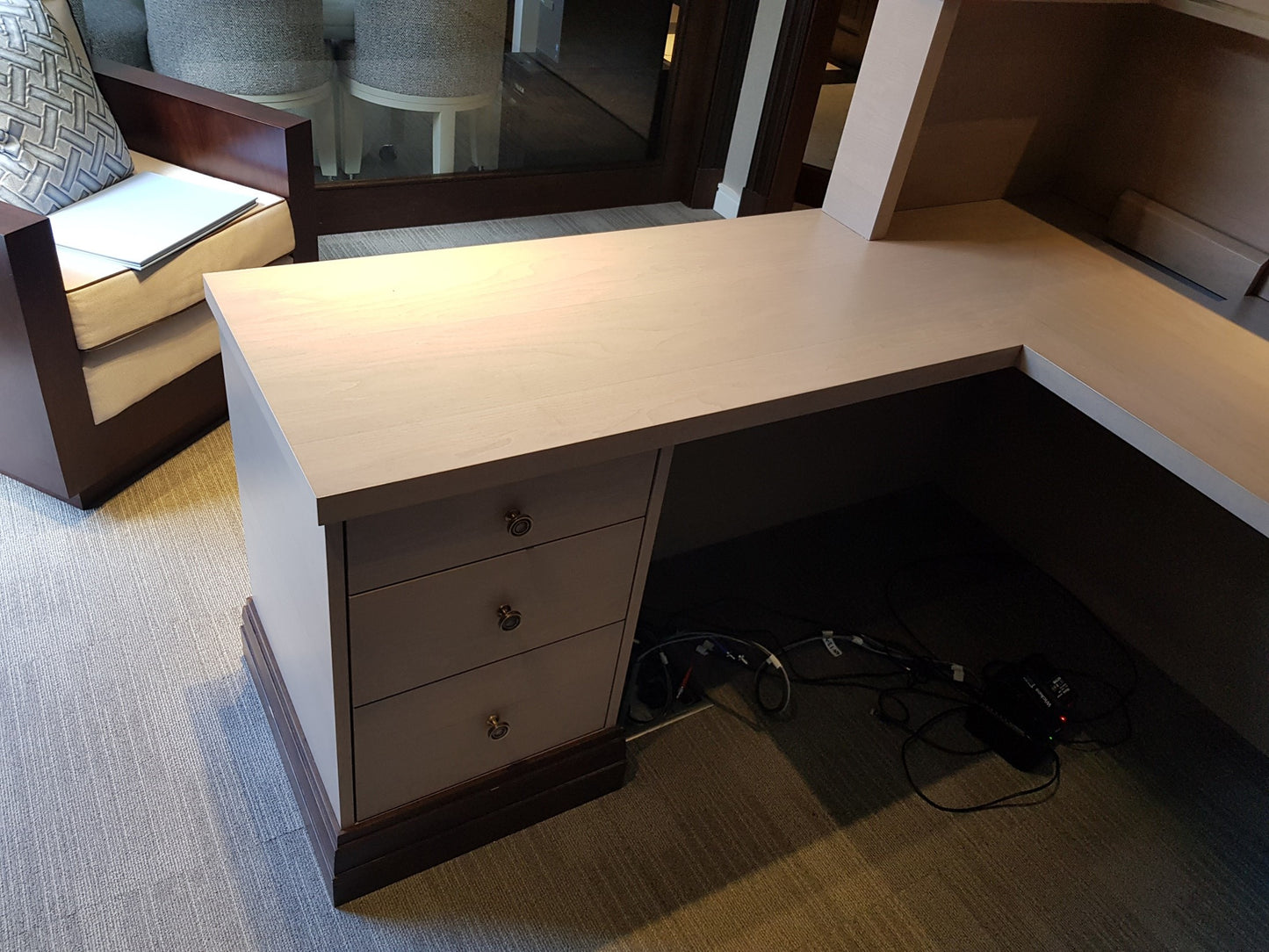 Used Second Hand L shaped Corner Left Return Reception Desk  H=120cm W=169cm L= 151cm