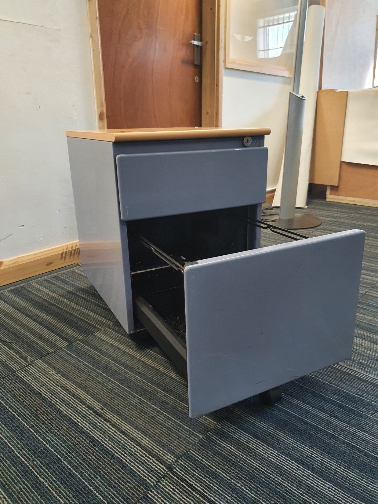 Blue-Wood Office Under Drawer Unit