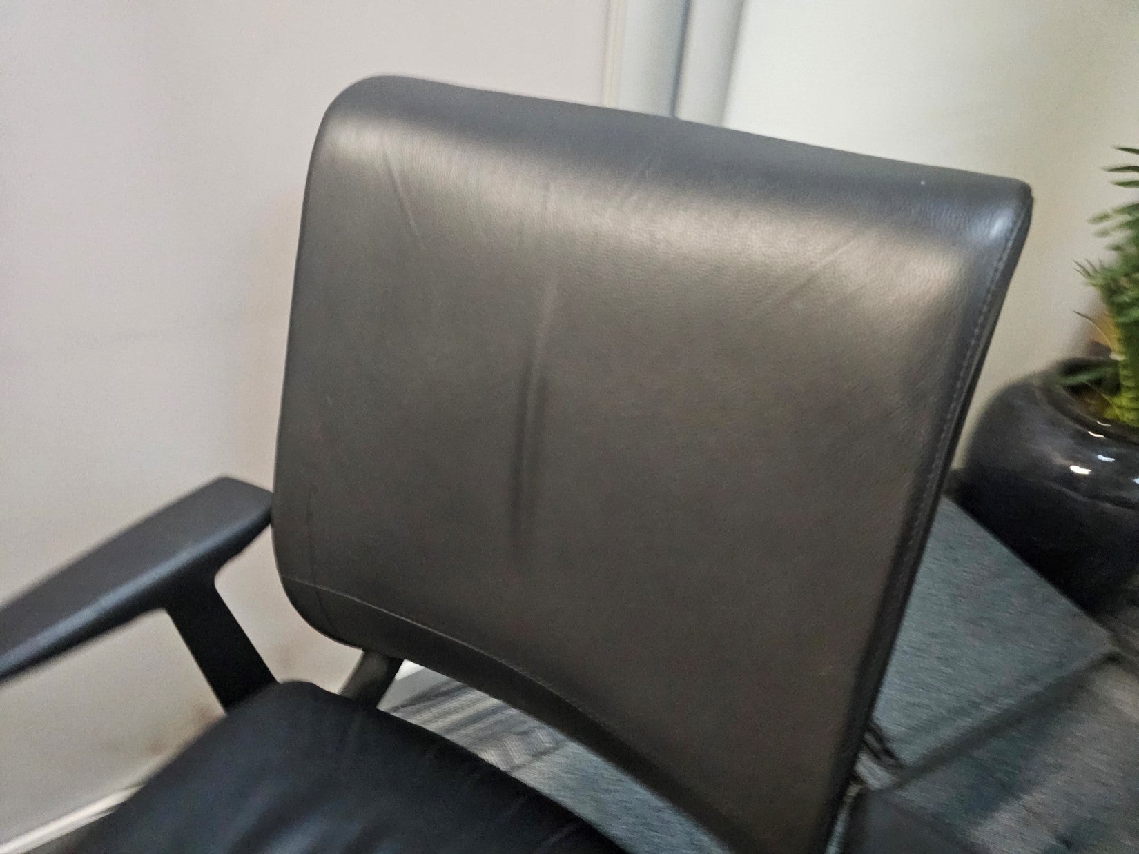 Black Swivel office chair